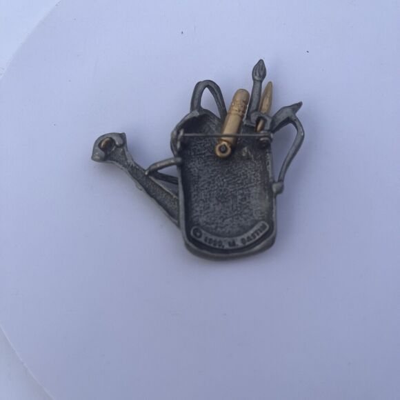 Vintage Pewter Brooch Pin Garden Water Can Paint Brushes Signed M. Basting 1999 - Picture 7 of 9